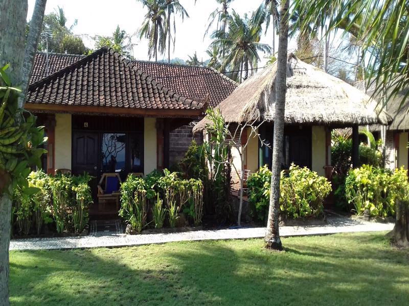 Candidasa Amarta Beach Cottages מראה חיצוני תמונה