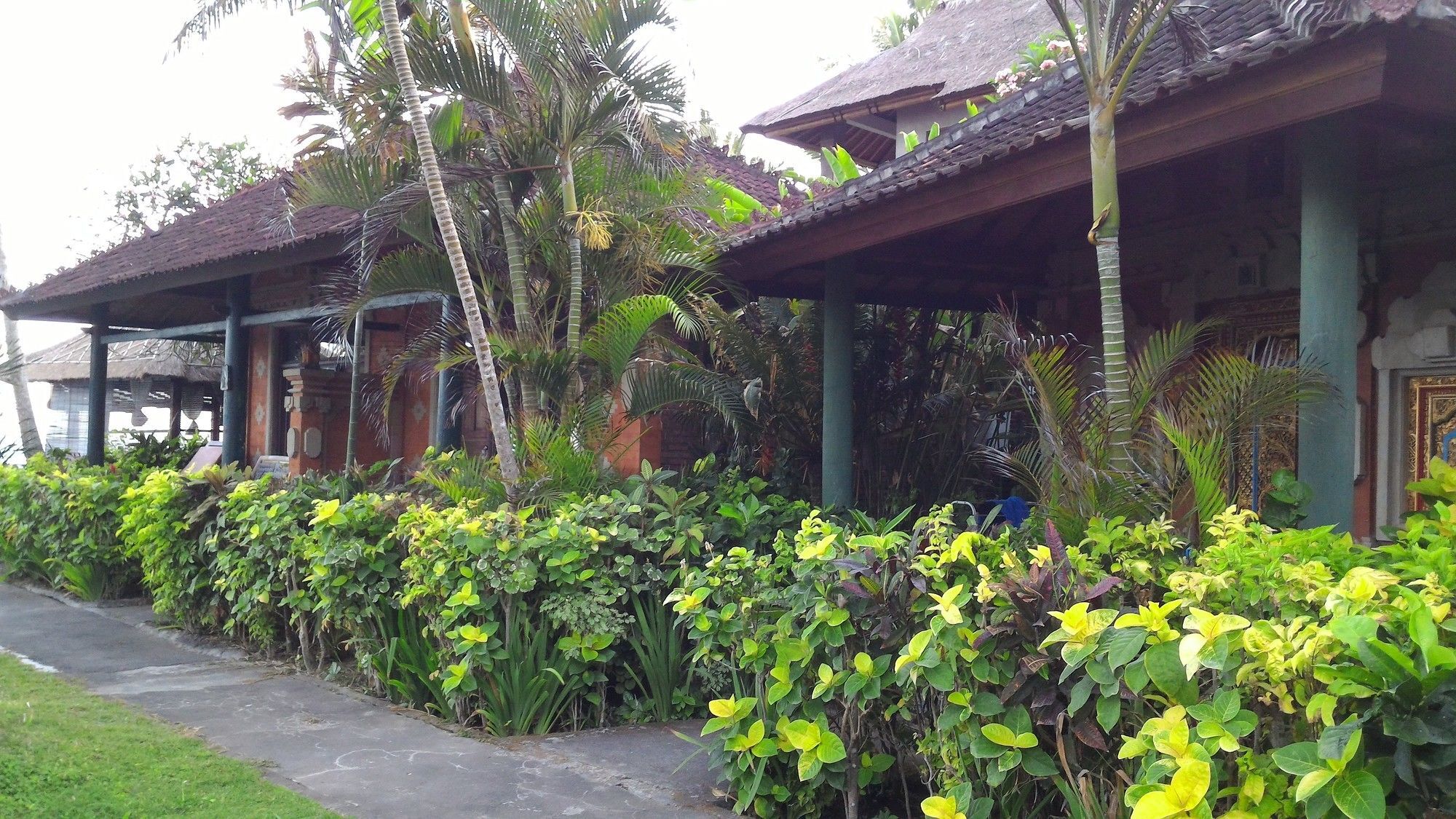 Candidasa Amarta Beach Cottages מראה חיצוני תמונה